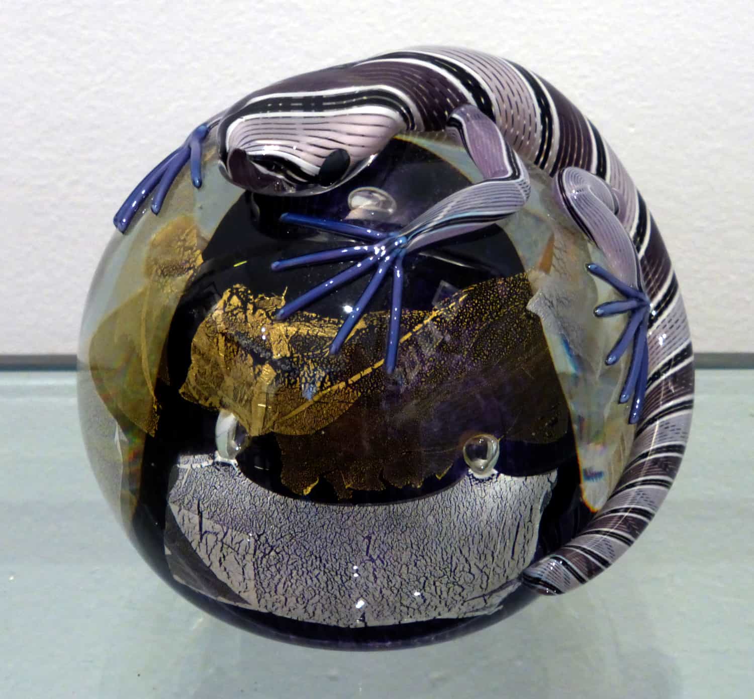 Glass paperweight with purple lizard Michael Hunter - Twists Glass Studio