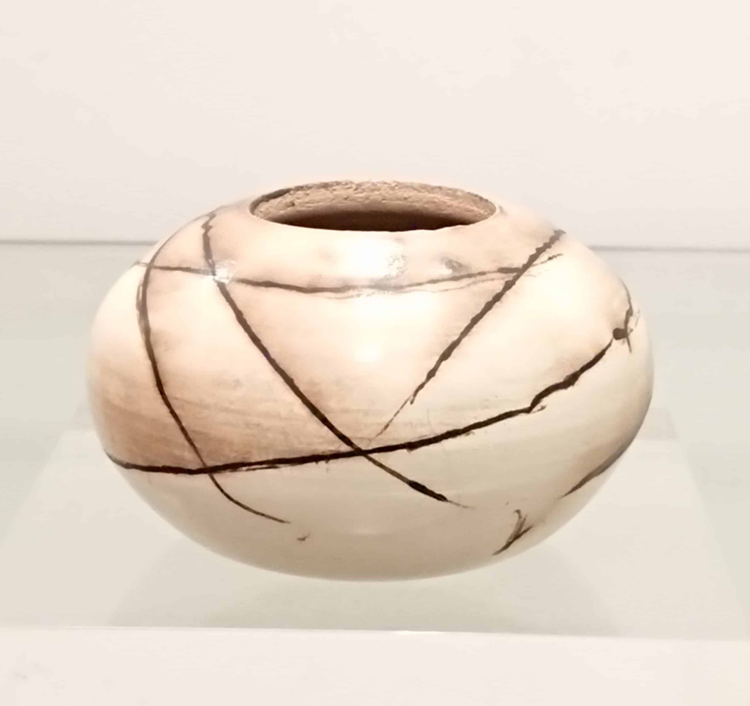 Small Round Vase (WG4) Wayne Galloway